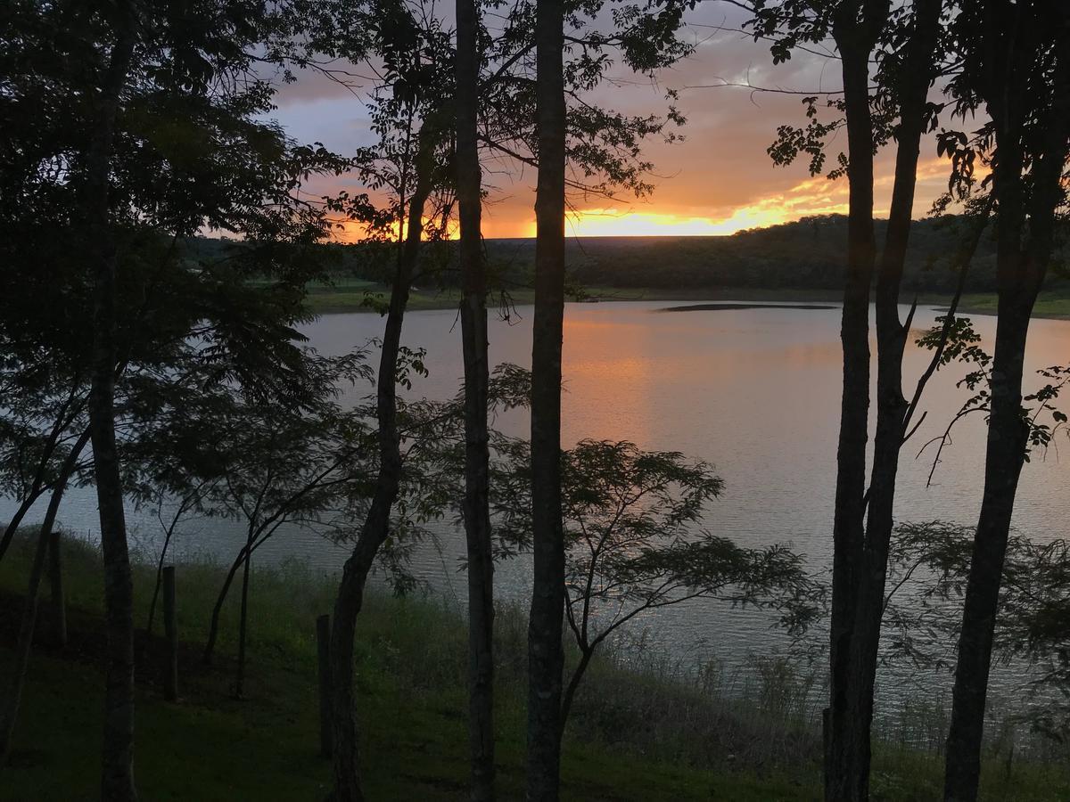 Pontal Do Lago Flat Калдас-Новас Экстерьер фото